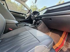 Volkswagen Passat 330TSI Starry Sky Luxury Edition - ფოტო 16