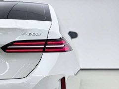 BMW 5 Series 530Li Premier M Sport Package - ფოტო 3