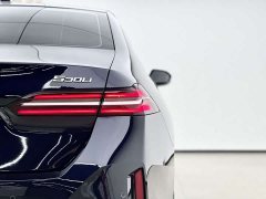 BMW 5 Series 530Li Luxury M Sport Package - ფოტო 14
