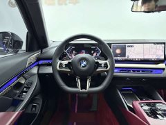 BMW 5 Series 530Li Luxury M Sport Package - ფოტო 6