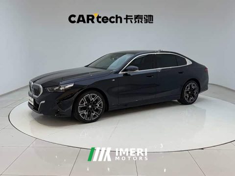 2024 BMW 5 Series 530Li Luxury M Sport Package - ავტომობილი ჩინეთიდან