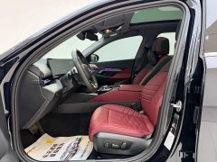 BMW 5 Series 530Li Luxury M Sport Package - ფოტო 15
