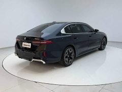 BMW 5 Series 530Li Luxury M Sport Package - ფოტო 8