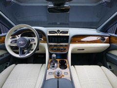 Bentley Bentayga 2022 4.0T V8 - ფოტო 7