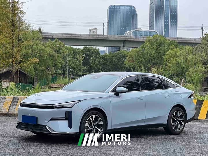 Geely Galaxy L6 125km Starship - ავტომობილი ჩინეთიდან