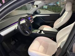 Tesla Model Y Standard Range RWD - ფოტო 3