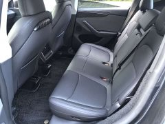 Tesla Model Y Rear-Wheel Drive - ფოტო 16
