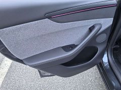 Tesla Model Y Rear-Wheel Drive - ფოტო 17