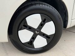 BMW Hongguang MINIEV Third Generation 215km Advanced Edition - ფოტო 14