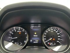 Nissan Qashqai 2.0L CVT XV Premium Luxury - ფოტო 16