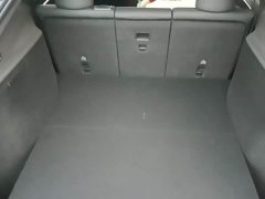 Tesla Model Y Rear-Wheel Drive - ფოტო 6