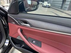 BMW 5 Series 530Li Premier M Sport Package - ფოტო 19