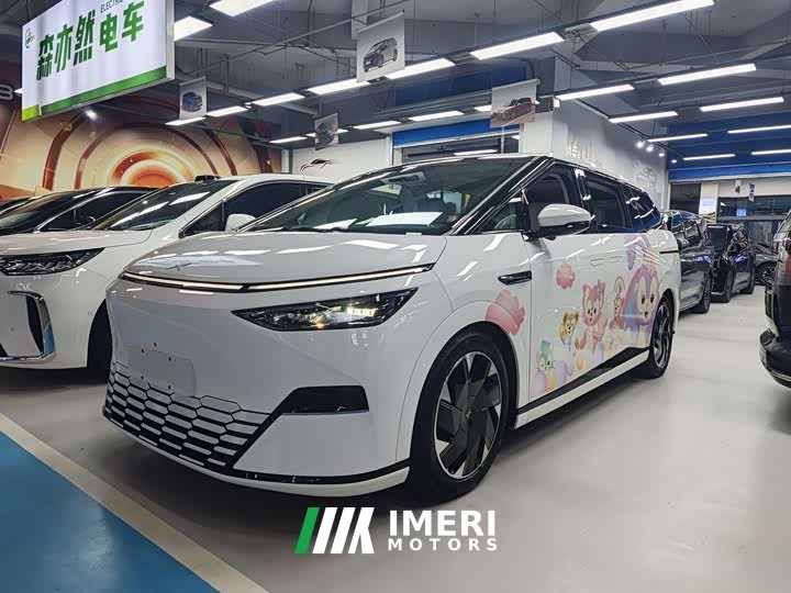 XPeng X9 640 AWD High Performance Max - ავტომობილი ჩინეთიდან
