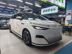 XPeng X9 640 AWD High Performance Max - ფოტო 3