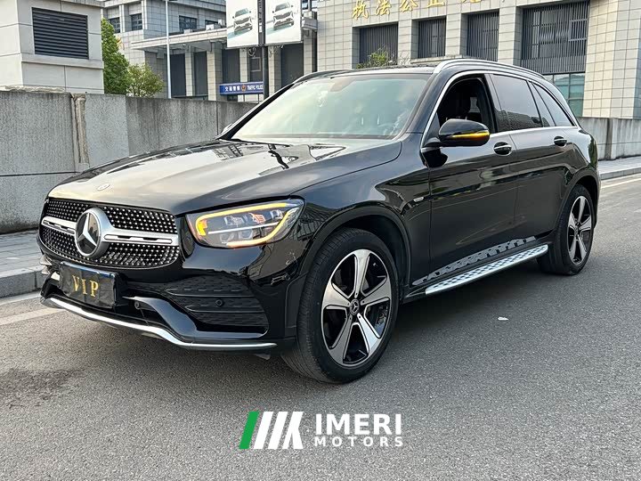 Mercedes-Benz GLC 300 L 4MATIC Dynamic Premium Edition