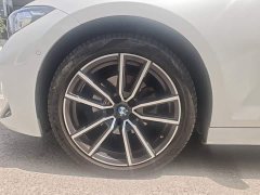 BMW 3 Series 325Li M Sport Package - ფოტო 4