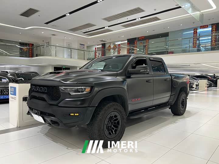 Ram Trucks Tyrannosaurus 6.2T Automatic - ავტომობილი ჩინეთიდან