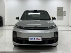 Li Auto L8 Max - ფოტო 2