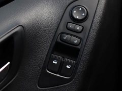 Maxus G10 2.0T Manual Multifunctional Diesel 7-Seater - ფოტო 11