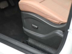 Buick GL6 323T Hybrid Connected Luxury - ფოტო 11