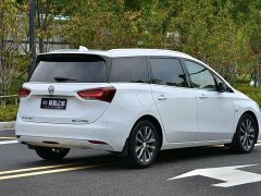 Buick GL6 323T Hybrid Connected Luxury - ფოტო 14