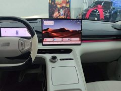 Geely Galaxy E5 530km Explorer Edition - ფოტო 13
