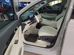 Geely Galaxy E5 530km Explorer Edition - ფოტო 9