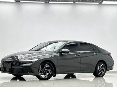 Hyundai Elantra 1.5L CVT Luxury - ფოტო 1