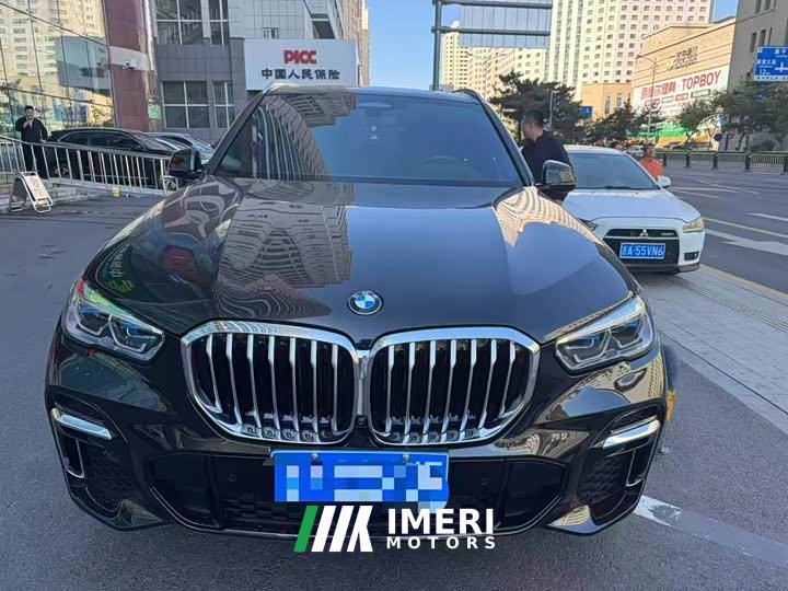 BMW X5 2022 xDrive 40Li M Sport Luxury Package - ავტომობილი ჩინეთიდან