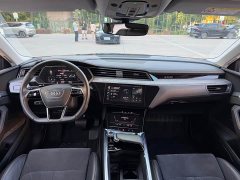 Audi e-tron 2021 50 quattro Premium - ფოტო 11
