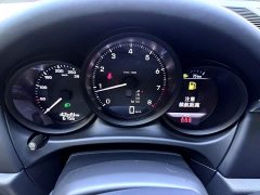 Porsche Macan 2.0T - ფოტო 17