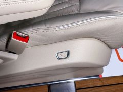 Buick GL8 2023 Land Executive Cabin Premium - ფოტო 16