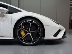 Lamborghini Huracán 2020 Huracán EVO RWD - ფოტო 3