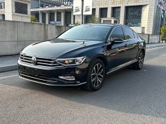 Volkswagen Magotan 2020 330TSI DSG Advance - ფოტო 1