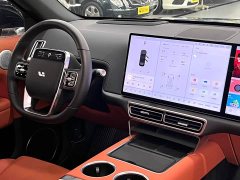 Li Auto L6 Pro - ფოტო 7