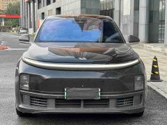 Li Auto L7 Pro - ფოტო 1