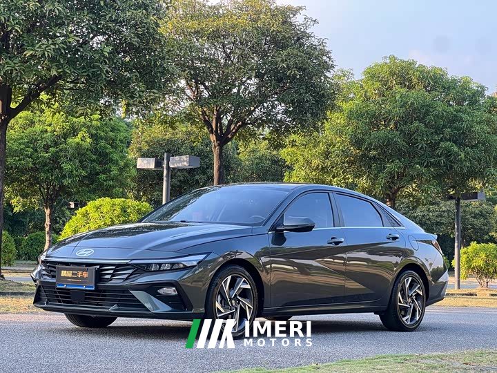 Hyundai Elantra 1.5L CVT GLX Elite