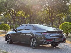 Hyundai Elantra 2023 1.5L CVT GLX Elite - ფოტო 8