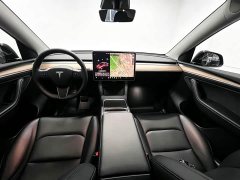 Tesla Model Y Standard Range RWD - ფოტო 10
