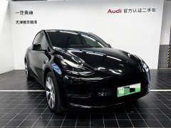 Tesla Model Y Standard Range RWD - ფოტო 5