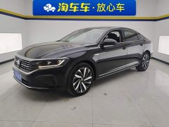 Volkswagen Passat 330TSI Elite - ფოტო 1