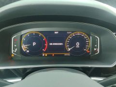 Volkswagen Passat 330TSI Elite - ფოტო 14
