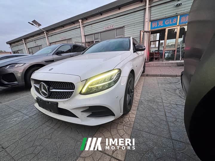 Mercedes-Benz C-Class C 260 L AMG Line Exclusive Edition - ავტომობილი ჩინეთიდან