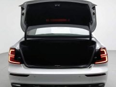 Volvo S60 B4 Smart Luxury Edition - ფოტო 16