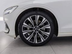 Volvo S60 B4 Smart Luxury Edition - ფოტო 17