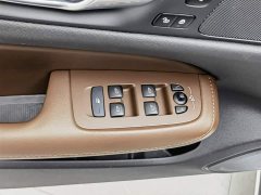 Volvo S60 B4 Smart Luxury Edition - ფოტო 9