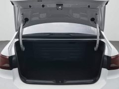 Volkswagen Jetta VA3 1.5L Manual Comfort Edition - ფოტო 16