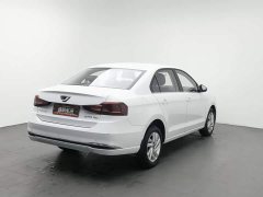 Volkswagen Jetta VA3 1.5L Manual Comfort Edition - ფოტო 2