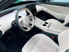Xiaomi YU7 Four-Wheel Drive Max Edition - ფოტო 8