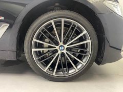 BMW 5 Series 530Li Premier M Sport Package - ფოტო 16